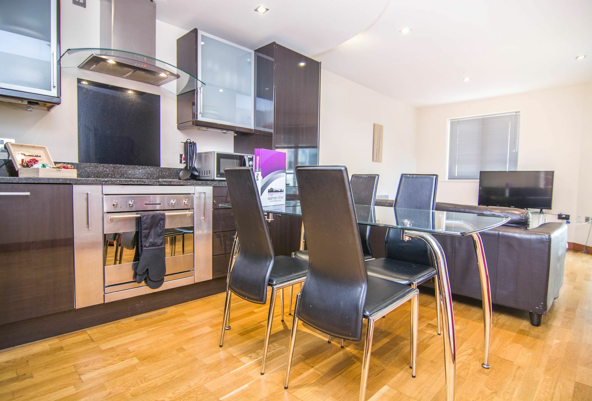 Apartment Wharf - Cuba Street London Luaran gambar