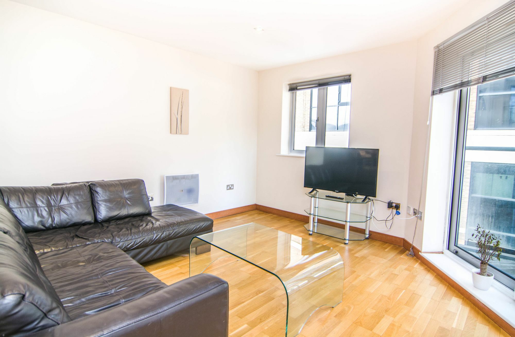 Apartment Wharf - Cuba Street London Luaran gambar