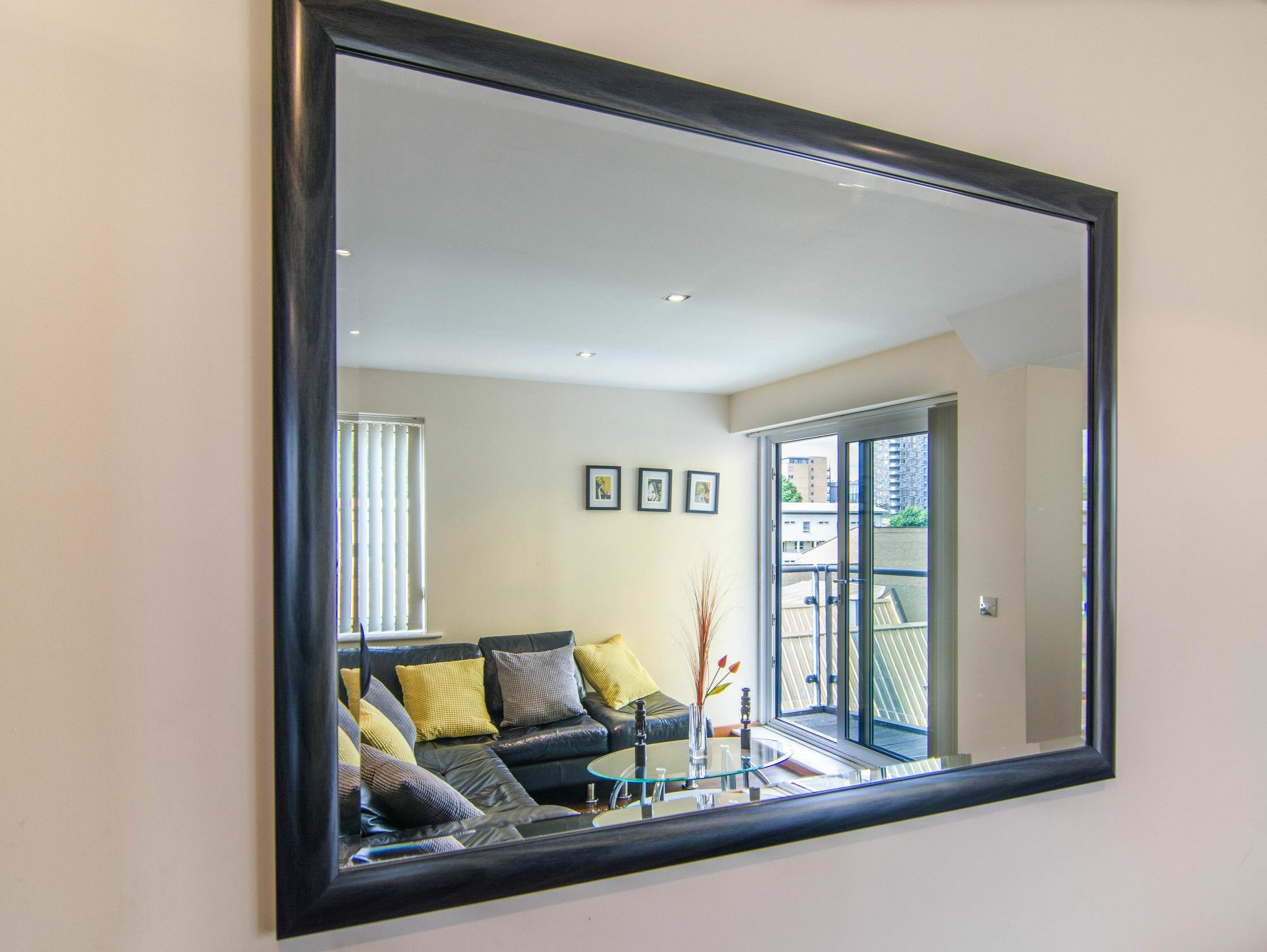 Apartment Wharf - Cuba Street London Luaran gambar